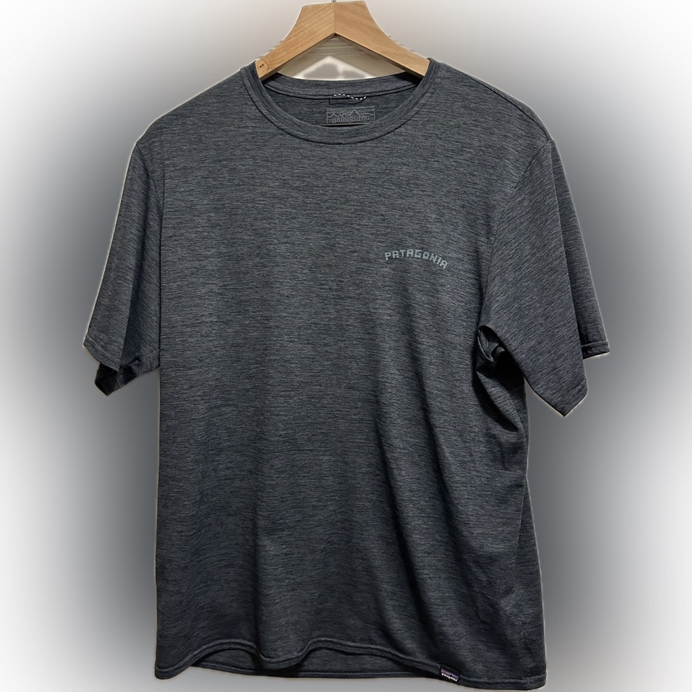 Patagonia / like new / never in a dryer / MD